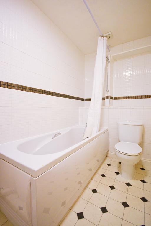 Town Or Country - Clench Street Apartment Southampton Ngoại thất bức ảnh