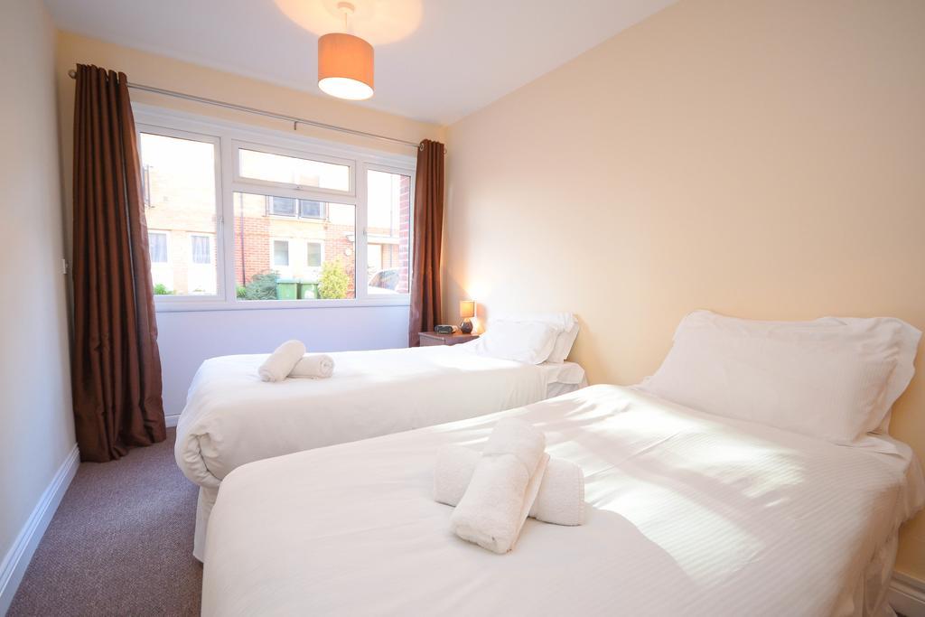 Town Or Country - Clench Street Apartment Southampton Ngoại thất bức ảnh